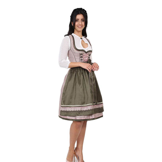 Zweiteiliges Dirndl in Grün-Rosé mit herzförmigem Mieder, mittigem Reißverschluss und passender Schnürung; einheitliches Muster auf Kleid und einfarbige Schürze mit dekorativen Borten passend zum Dirndlstoff.