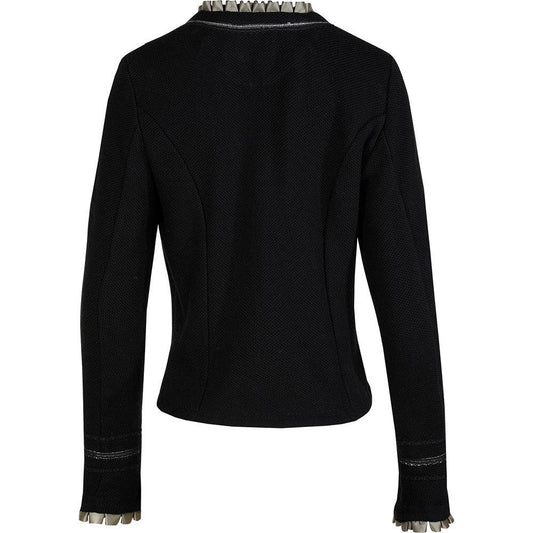 Elegante Jacke Eliona von MarJo in schwarz mit Rüschen, Borten und tailliertem Schnitt. Haken-Ösen-Verschluss