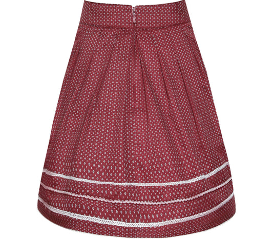 Bordeauxfarbener Rock in A-Linien-Form mit zartem Streublumenmuster, verziert mit drei Borten und einer Aufschrift am Bund mit zwei Glitzerherzen. Reißverschluss hinten mittig.