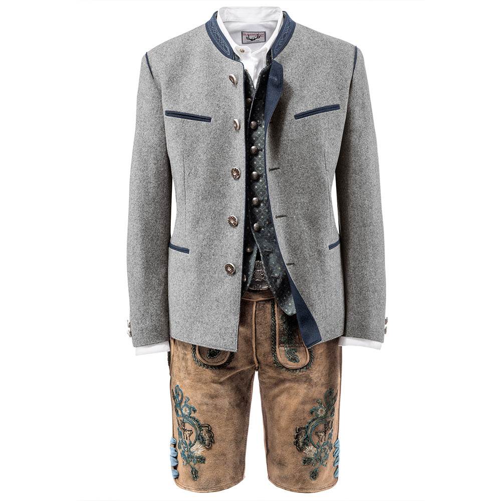 Trachtenjacke im melierten Loden-Look mit geradem Schnitt, besticktem Stehkragen, Paspel und rustikalen Hornknöpfen, hinten mit klassischer Kellerfalte, im traditionellen Trachtenstil.