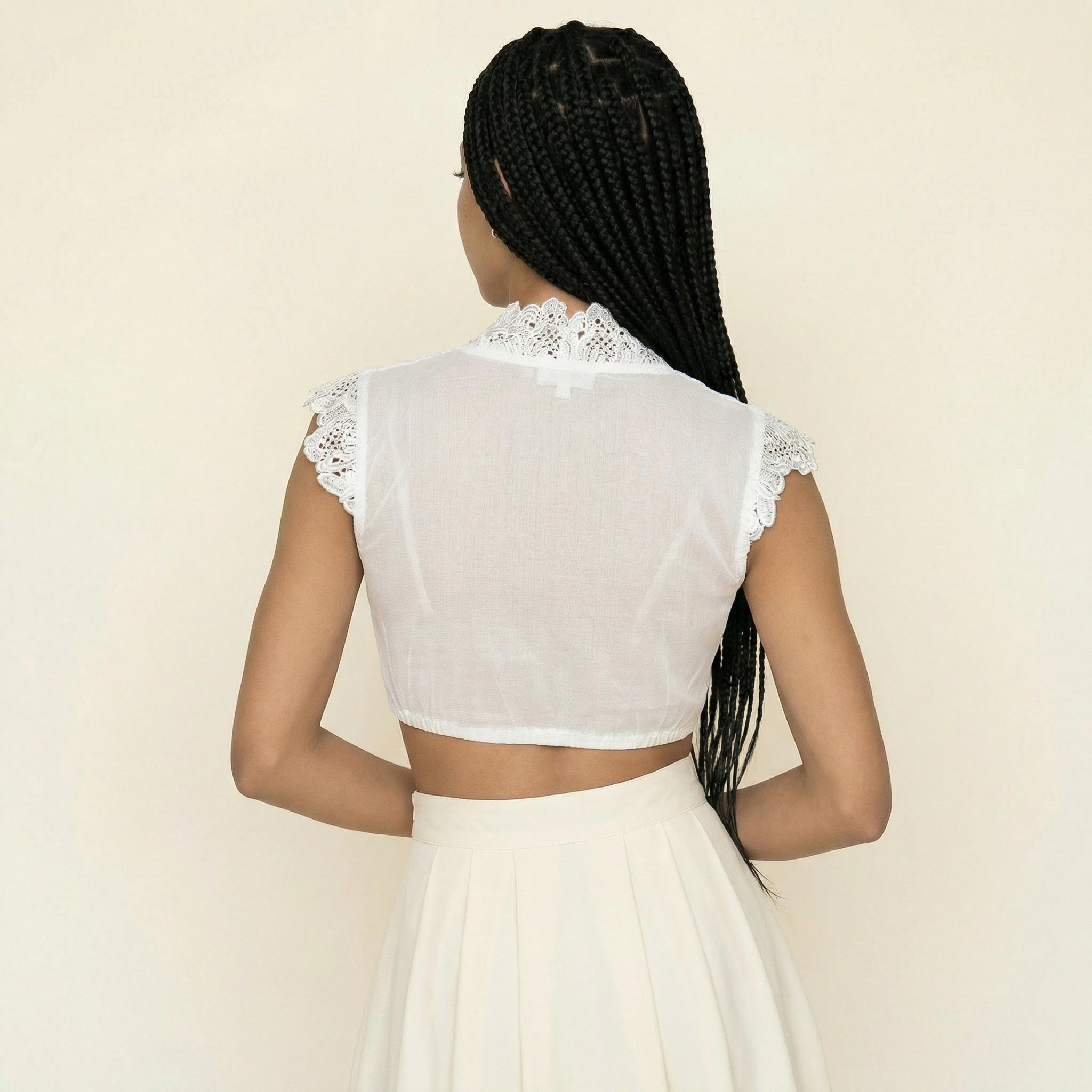 Dirndlbluse Nella-Elvira creme