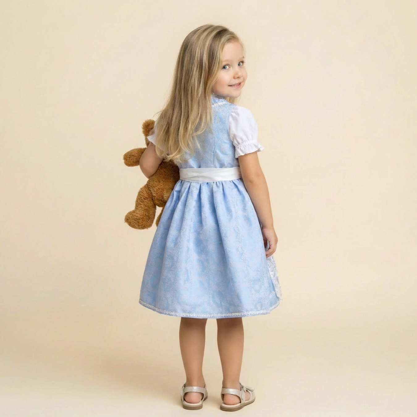 Kinderdirndl Maleen mit Bluse von Krüger