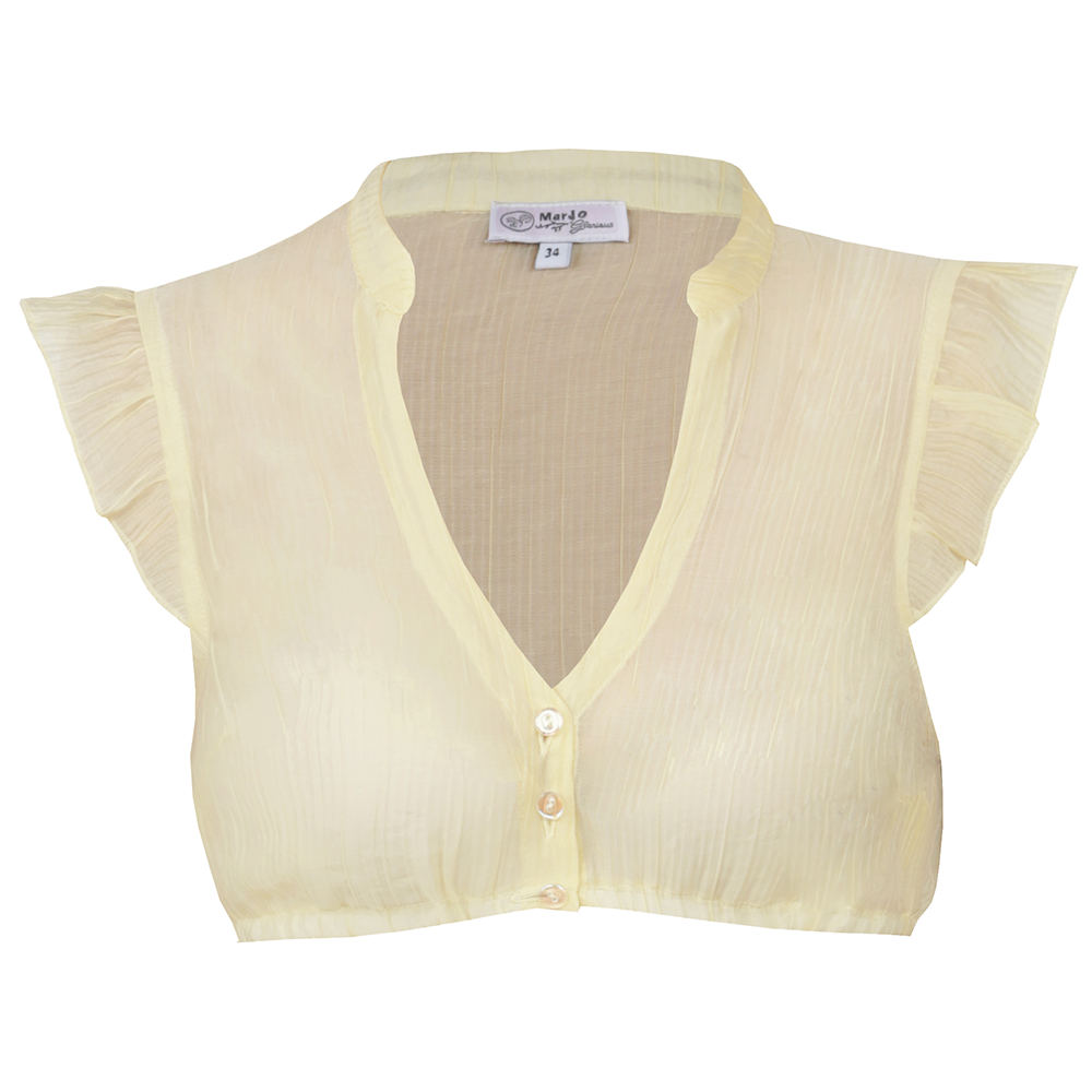 Romantische Dirndlbluse mit femininem Schnitt, Rüschenbesatz und verspielten Flügelärmeln – perfekt für sommerliche Trachtenlooks.
